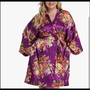 Silky Floral Kimono/Robe